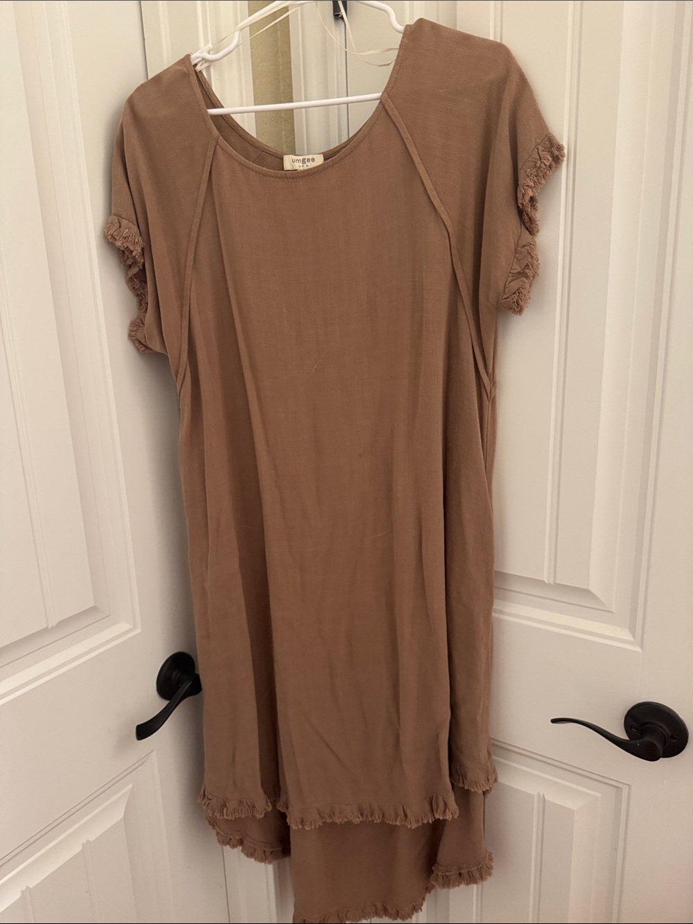 Umgee Taupe Fringe-Hem Midi Shift Dress